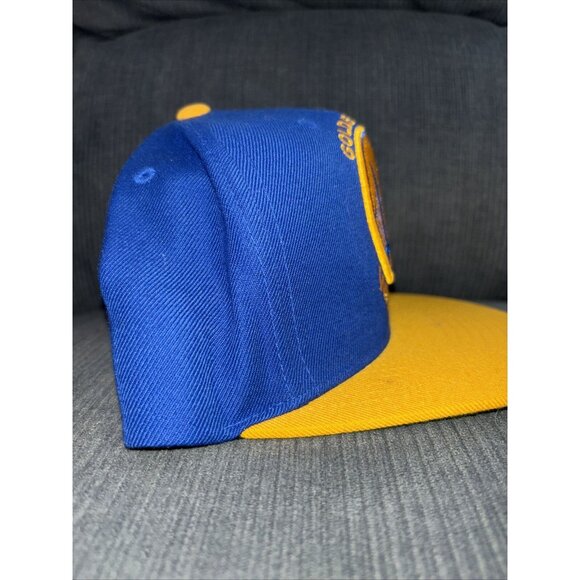 Golden State Warriors NBA Mitchell and Ness Snapback Hat Cap - Picture 4 of 5